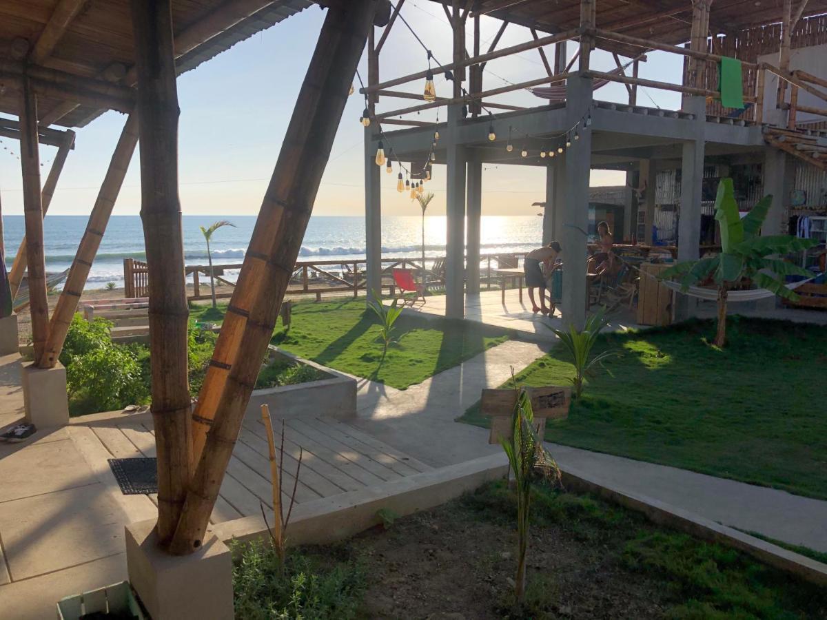 Hotel Free Spirit Ecuador, Puerto Engabao Extérieur photo