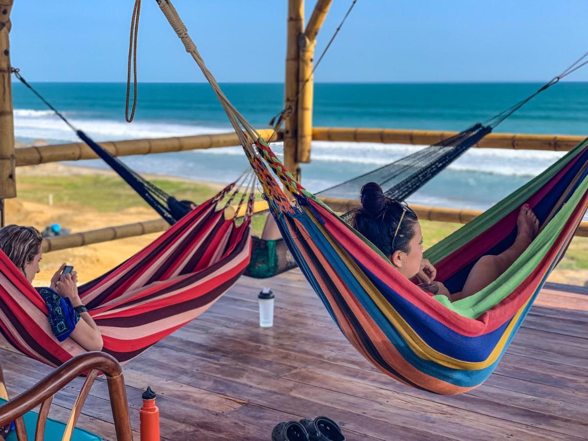 Hotel Free Spirit Ecuador, Puerto Engabao Extérieur photo