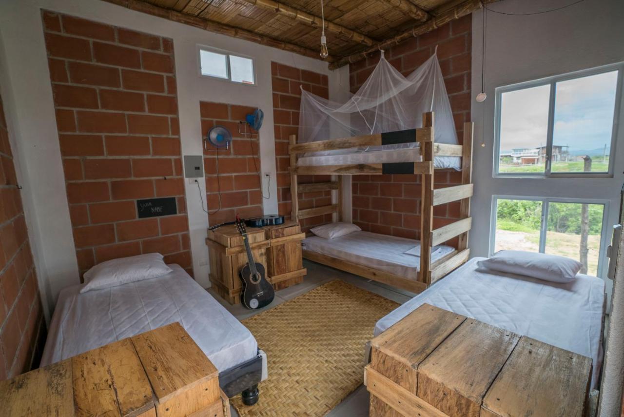 Hotel Free Spirit Ecuador, Puerto Engabao Extérieur photo