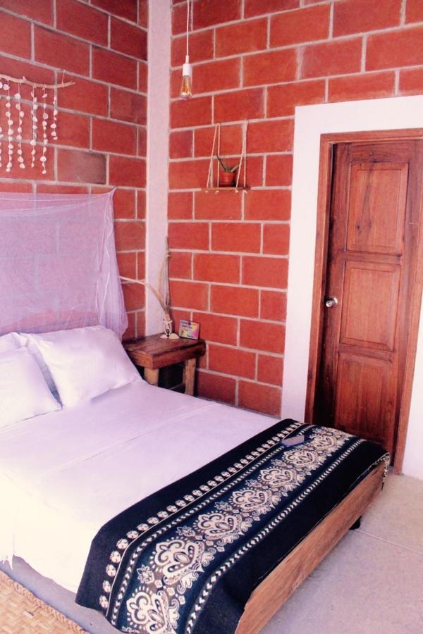 Hotel Free Spirit Ecuador, Puerto Engabao Extérieur photo