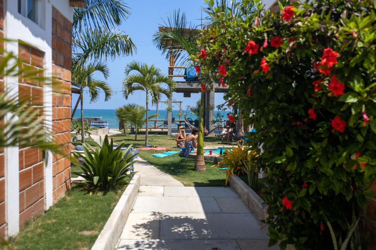 Hotel Free Spirit Ecuador, Puerto Engabao Extérieur photo